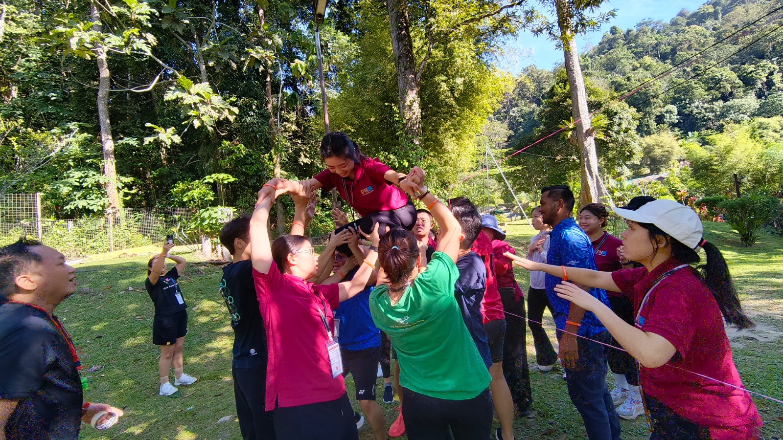 Jungle team challenge